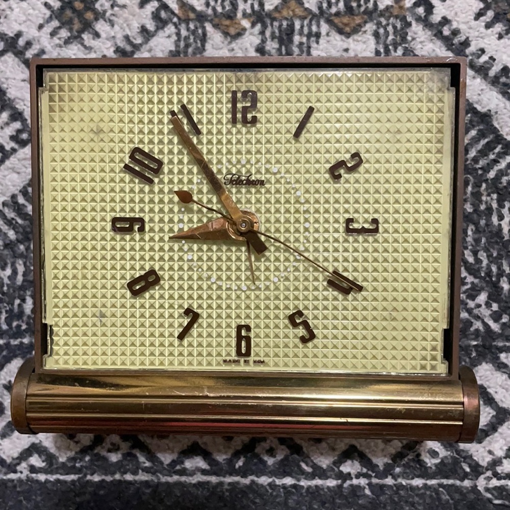 Vintage Telechron Clock Analog Electric Clock